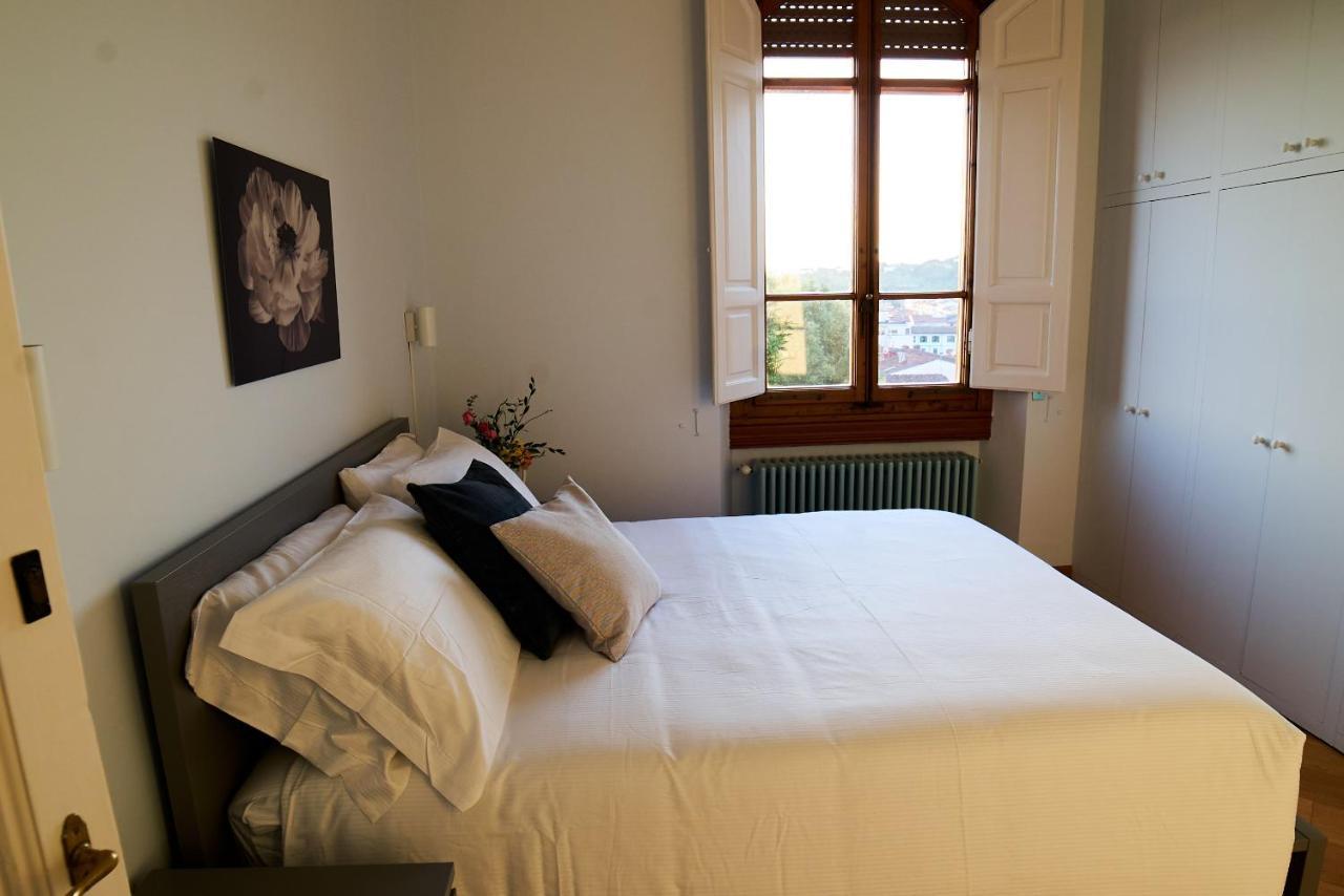Chic Apt In Villa - Dolcevita Holiday Florence Exterior photo