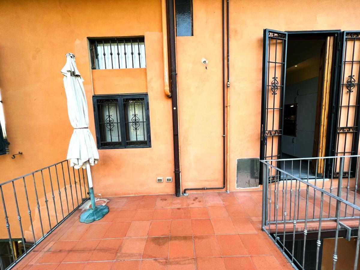 Chic Apt In Villa - Dolcevita Holiday Florence Exterior photo