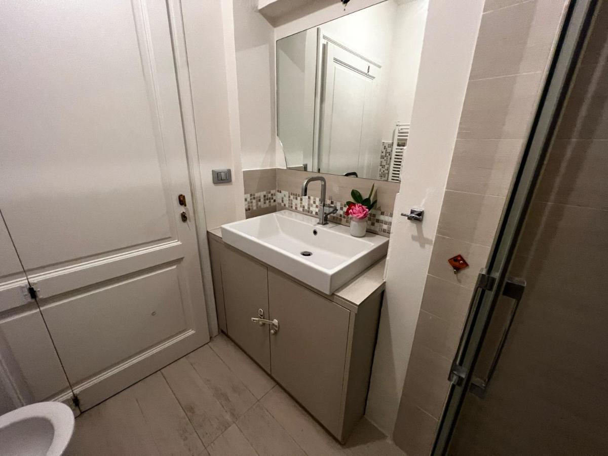 Chic Apt In Villa - Dolcevita Holiday Florence Exterior photo