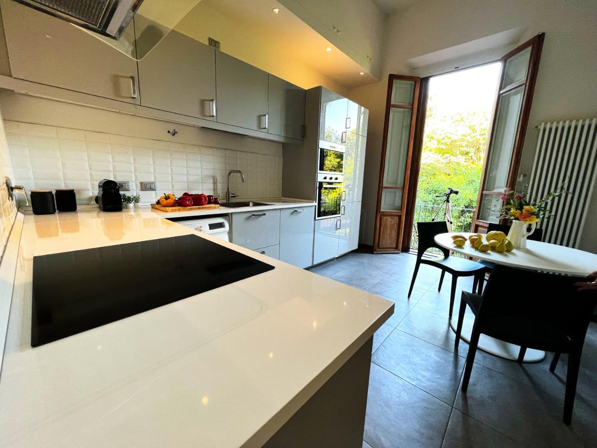 Chic Apt In Villa - Dolcevita Holiday Florence Exterior photo